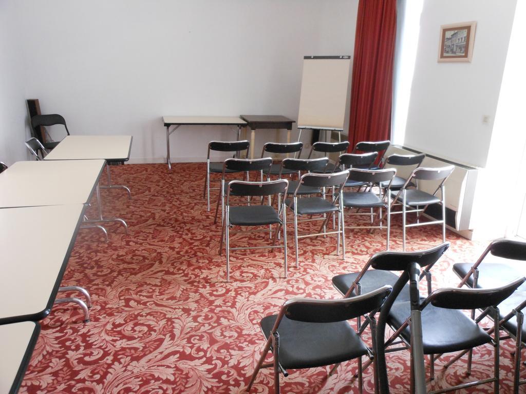 Le Central Peyrehorade Dış mekan fotoğraf